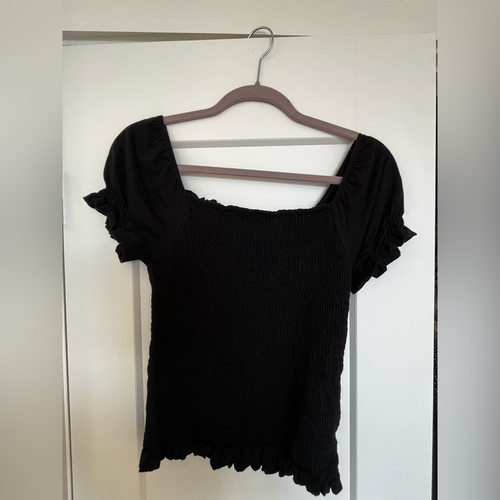 WHISTLES black top